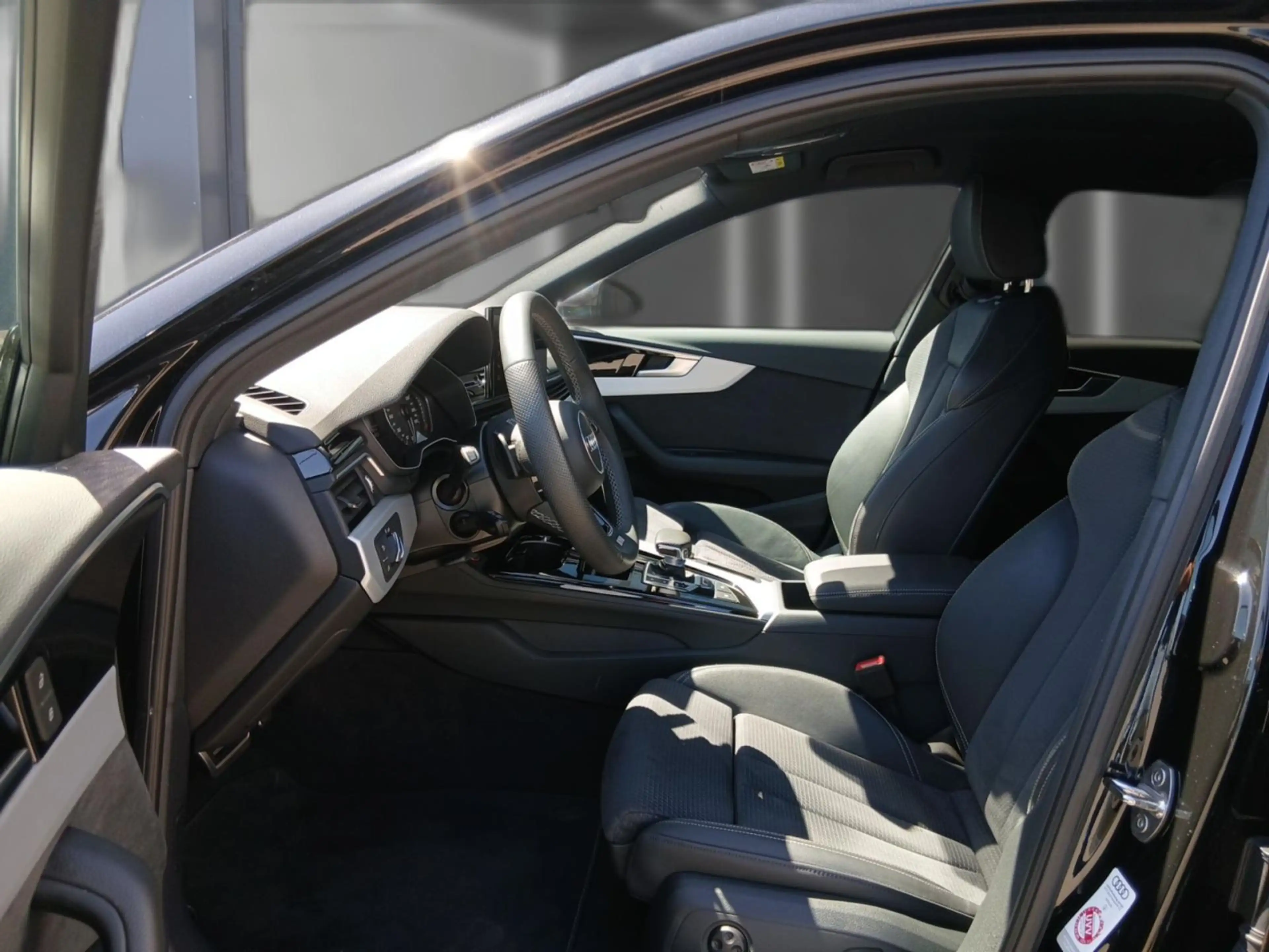Audi S4 *MATRIX*NAV+*AHK*R-CAM*GRA*SHZ* — photo 11