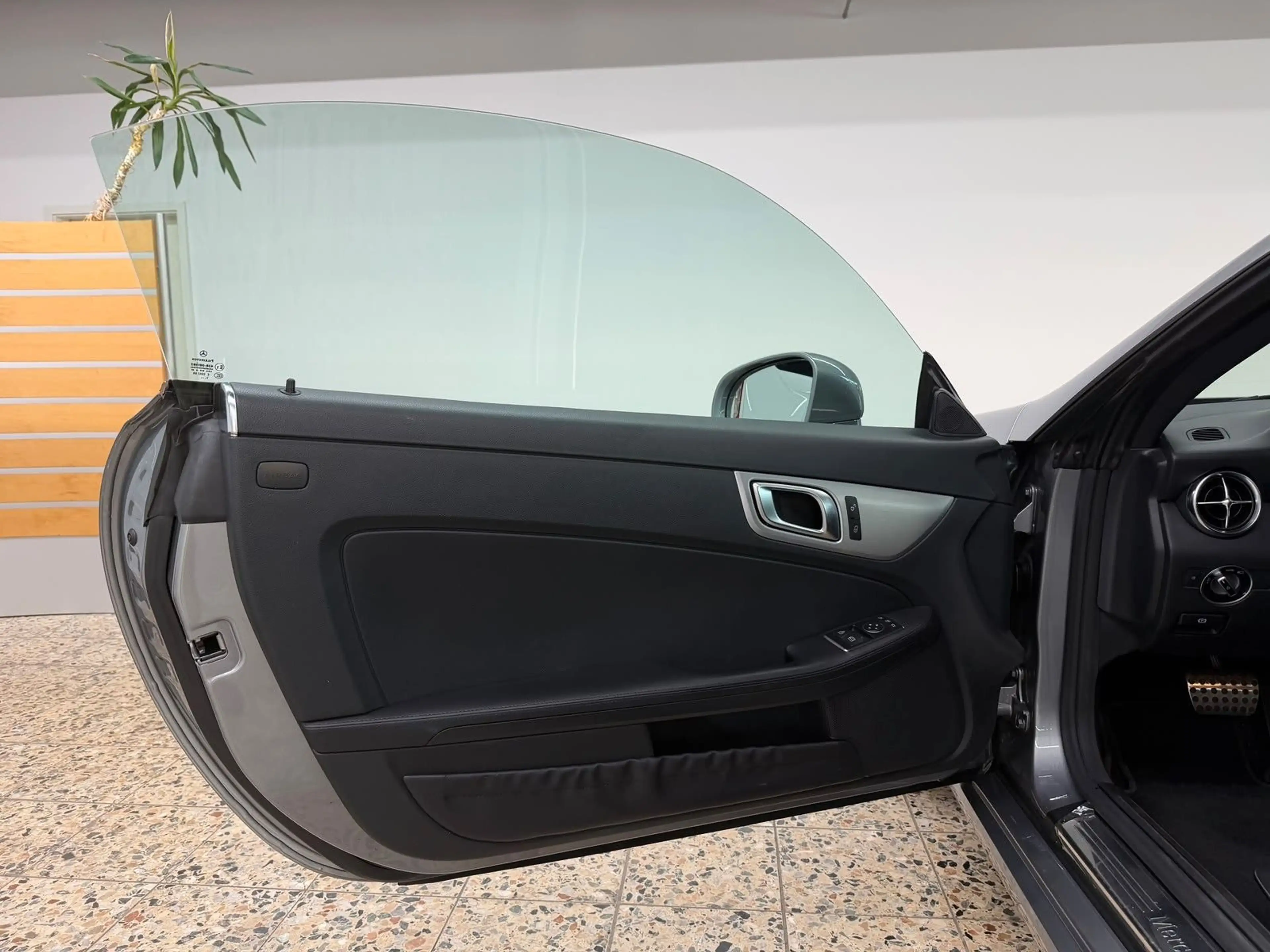 Mercedes-Benz SLK 200 Roadster/Carplay/LederNappa/AMG-ALU — photo 14