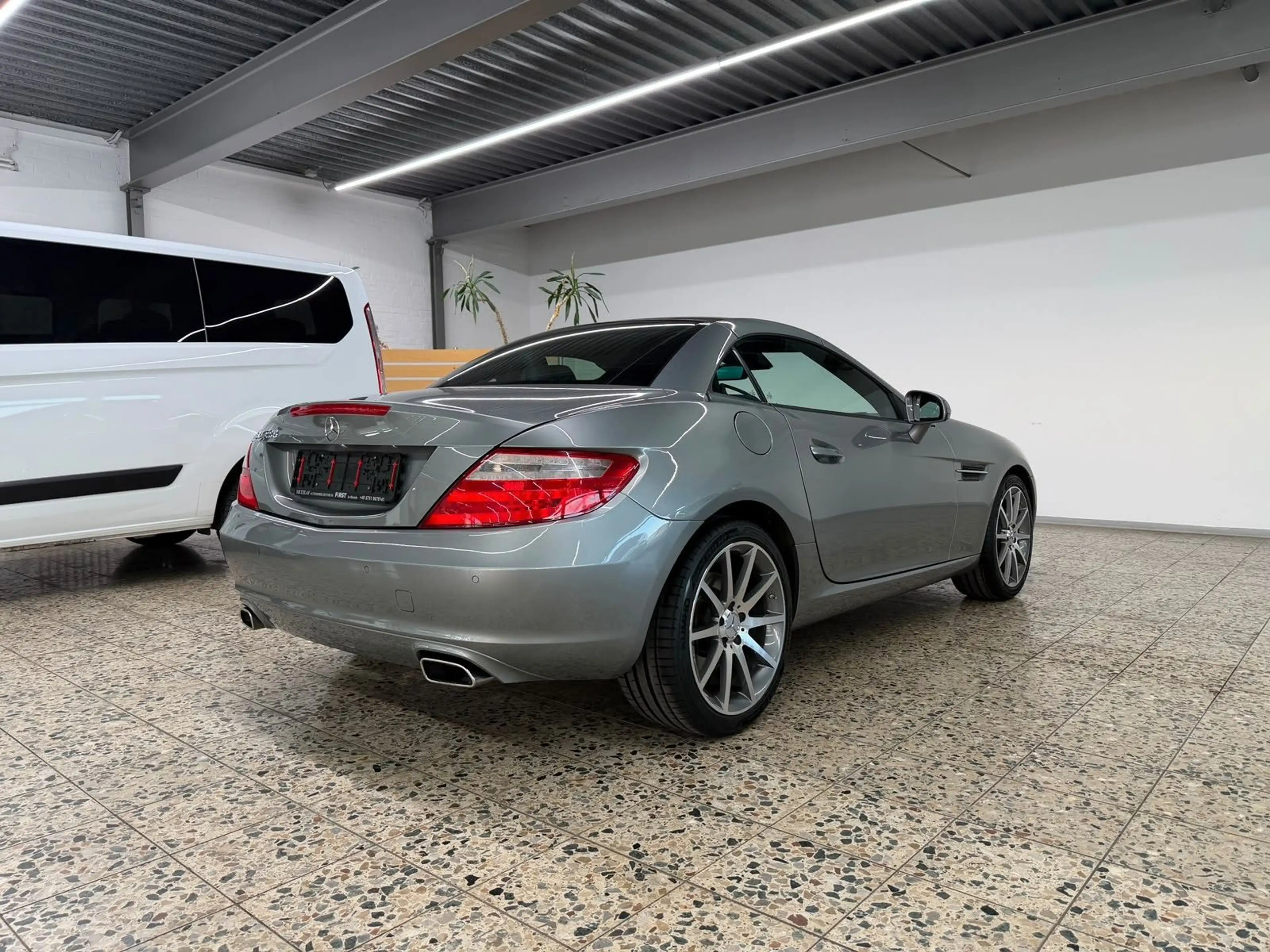 Mercedes-Benz SLK 200 Roadster/Carplay/LederNappa/AMG-ALU — photo 7