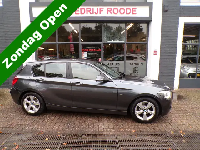 BMW 114 1-serie 114i EDE Executive ZEER MOOI,APK !!! ""ZON