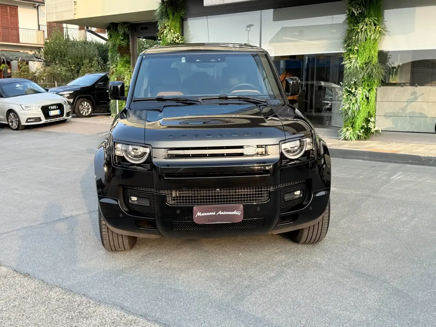 Land Rover Defender 110 3.0D I6 250 CV AWD Auto X-Dynamic HSE 6POSTI Nero - 2