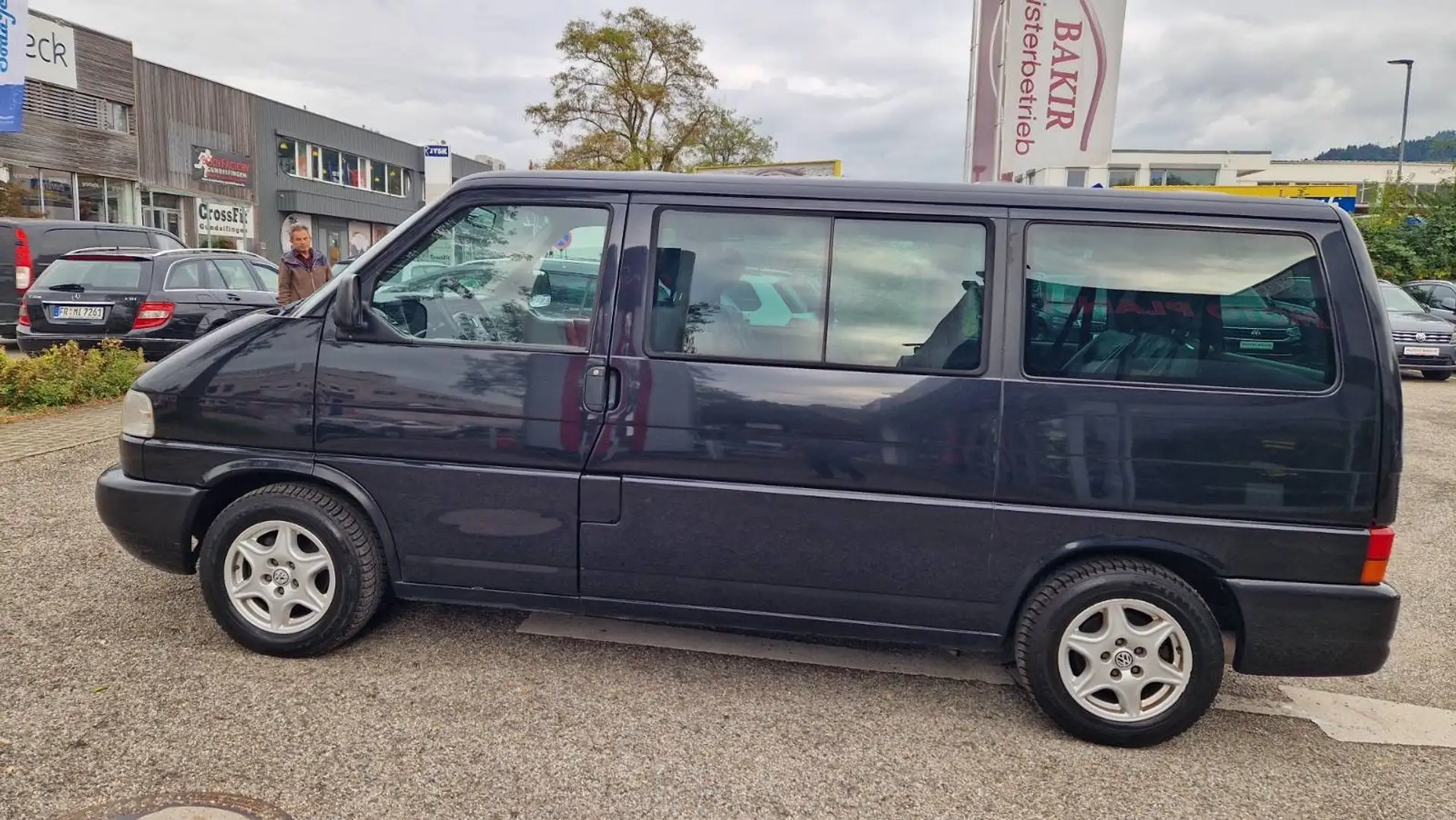 Volkswagen T4 Caravelle Schwarz - 2