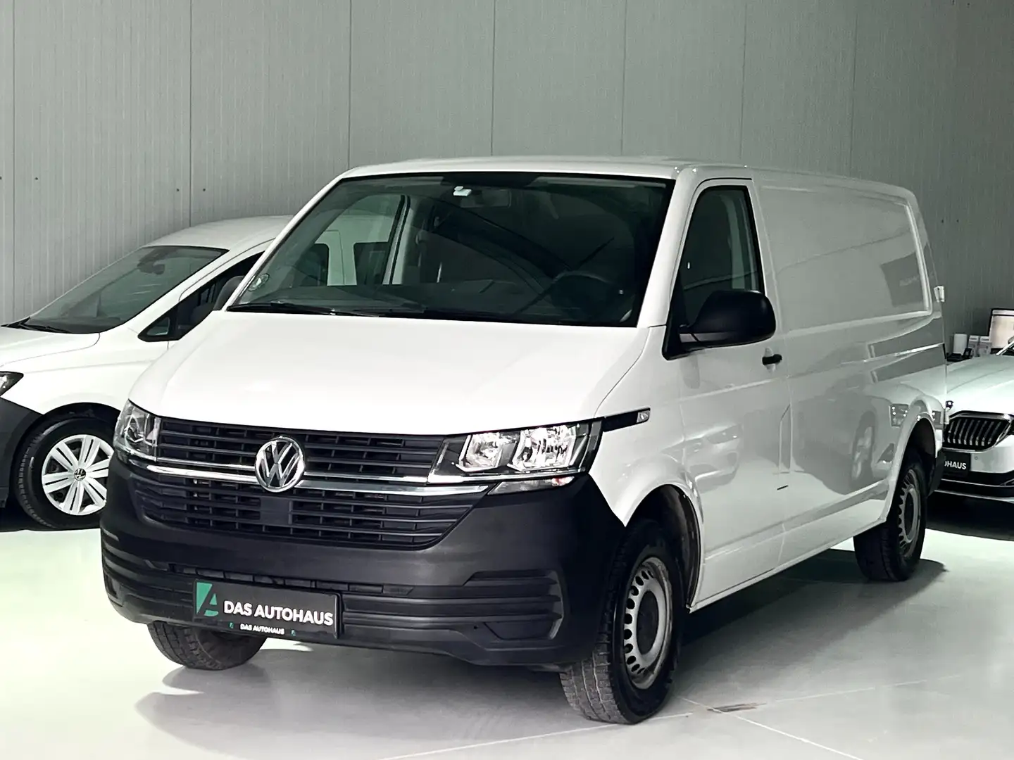 Volkswagen T6.1 Transporter T6.1 LANG L2 150 PS/6 GANG/TEMPOMAT/WENIG KM Weiß - 1