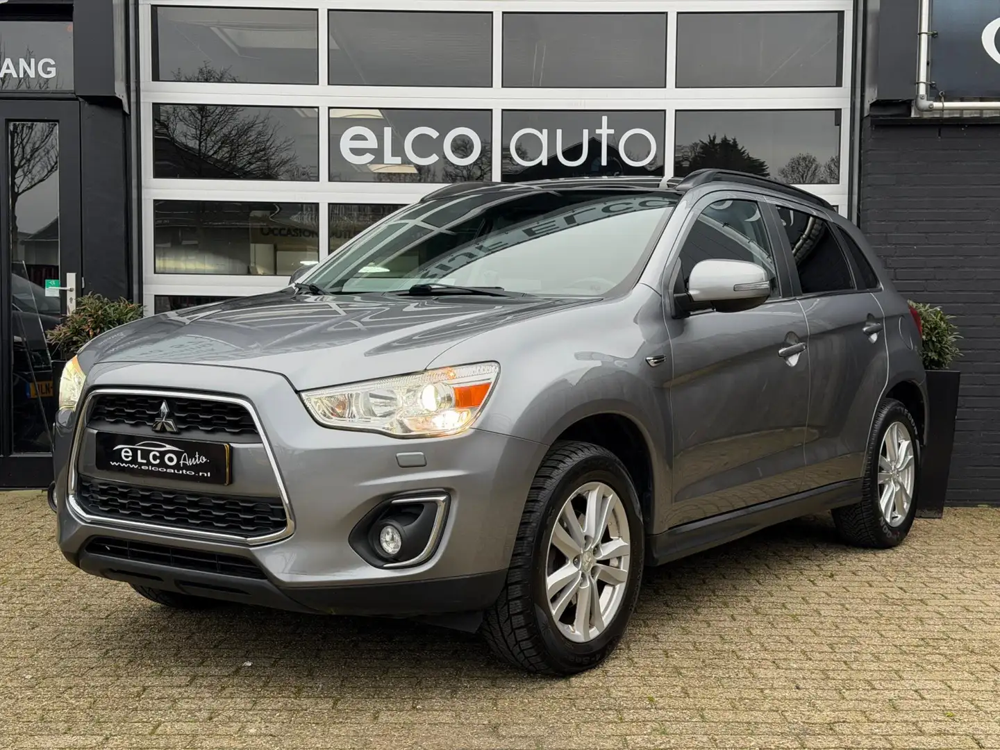 Mitsubishi ASX 1.6 Cleartec Intense /Navi/Pano/Camera/Trekhaak Gris - 1