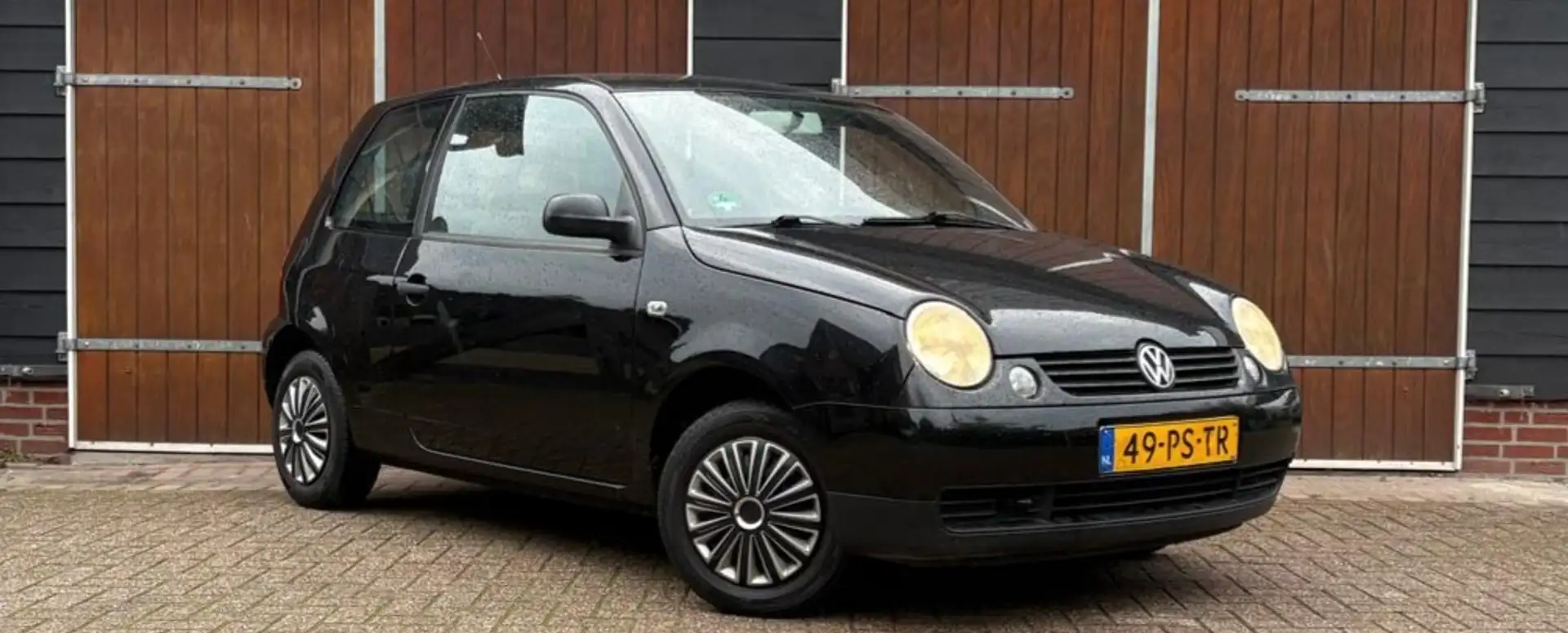 Volkswagen Lupo 1.4 Comfortline, Nieuwe APK, Distributie vervangen Zwart - 1