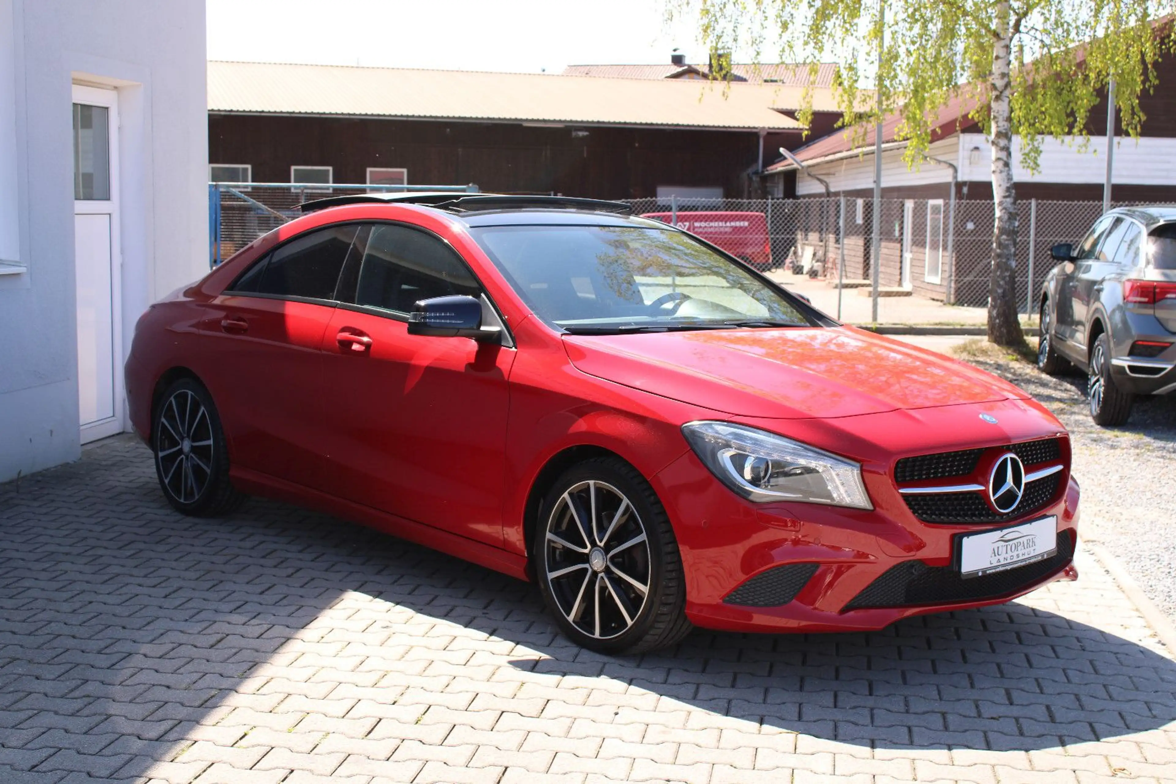Mercedes-Benz CLA 220 CDI I R-Kamera I Navi I Panorama — photo 3
