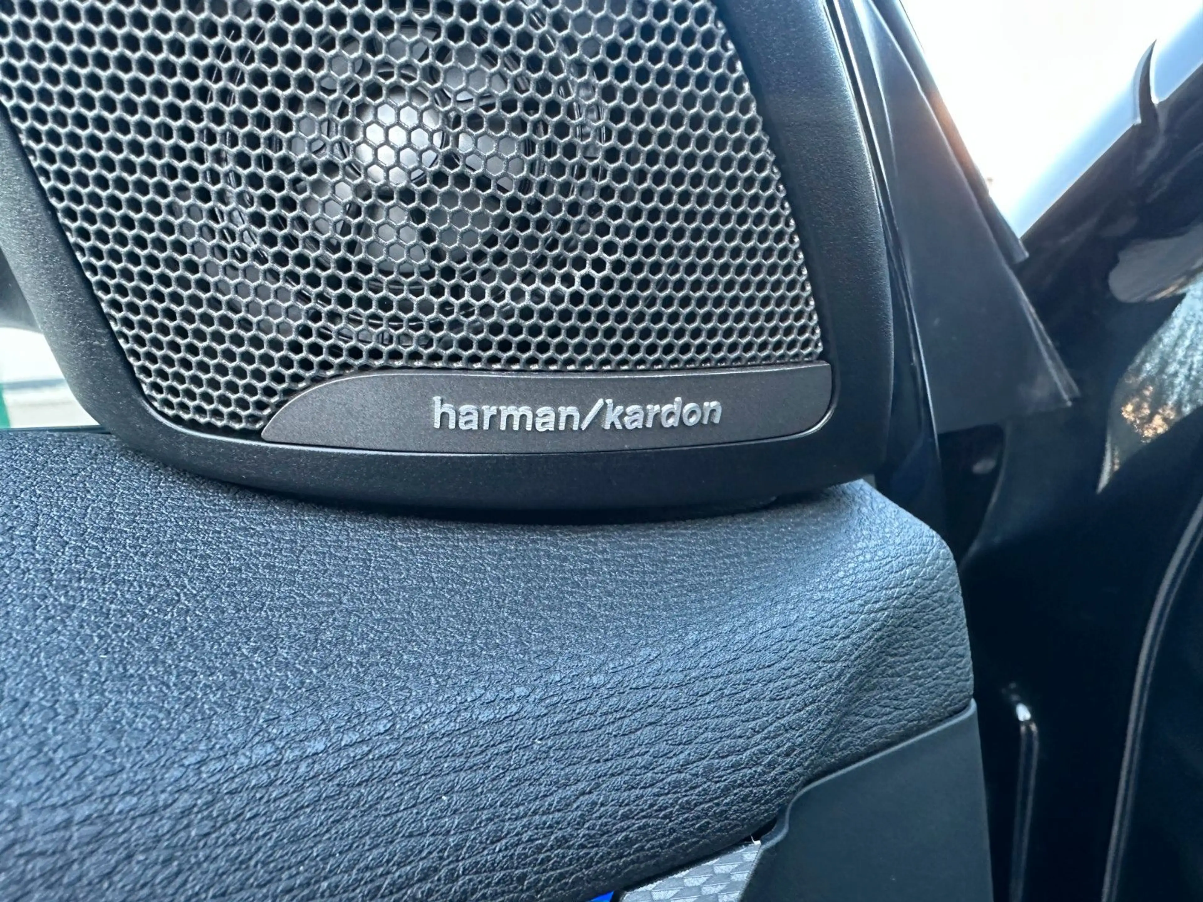 BMW X2 xDrive20d M Sport-Head Up-harman/kardon-Kamer — photo 10