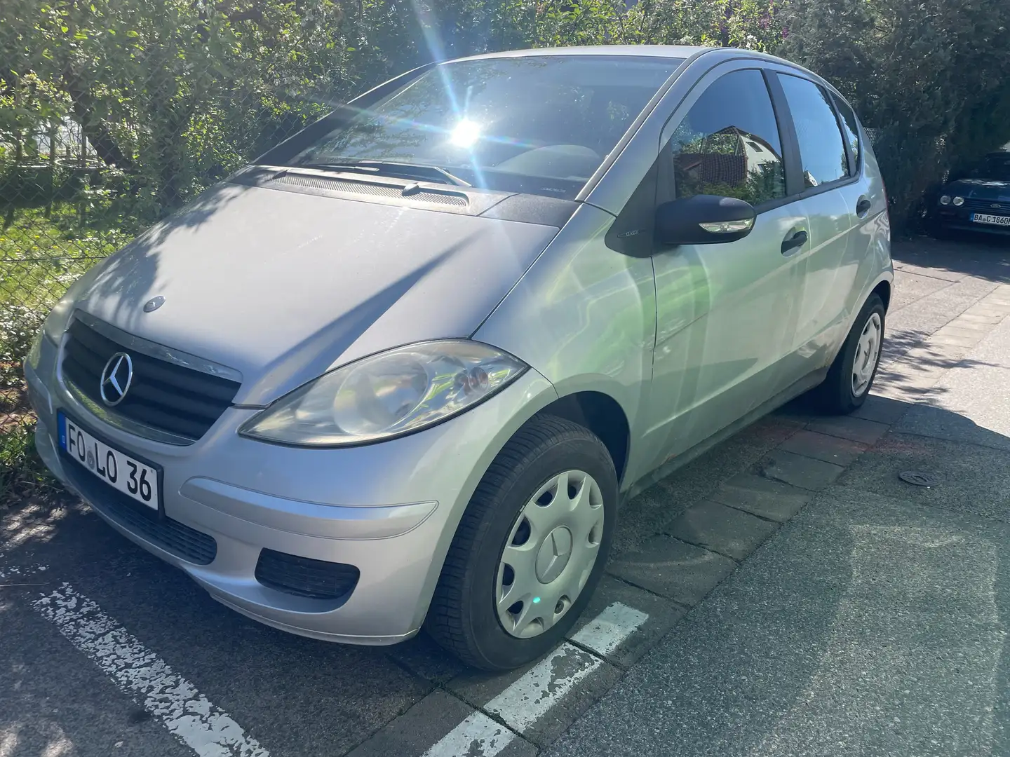 Mercedes-Benz A 150 W169 TÜV 05/2026*KLIMA*Sihzg*5-Tür*Kupl def Silber - 1