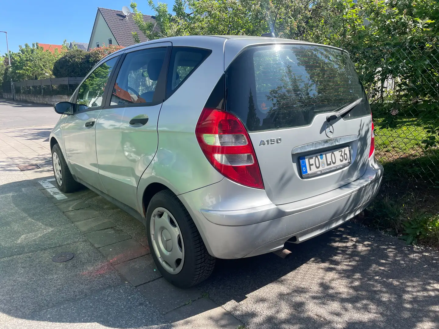 Mercedes-Benz A 150 W169 TÜV 05/2026*KLIMA*Sihzg*5-Tür*Kupl def Silber - 2