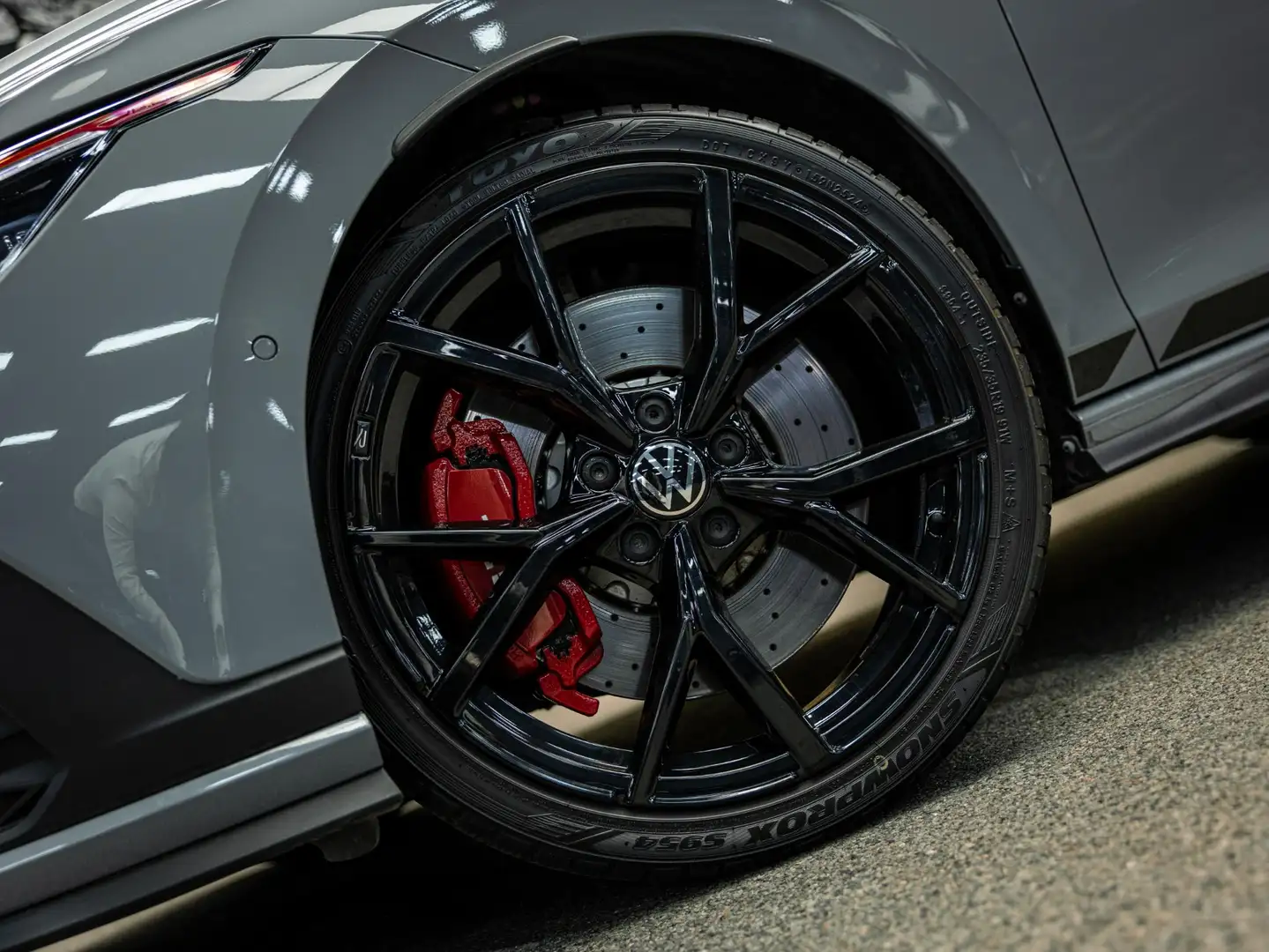 Volkswagen Golf GTI 2.0 TSI Gris - 2