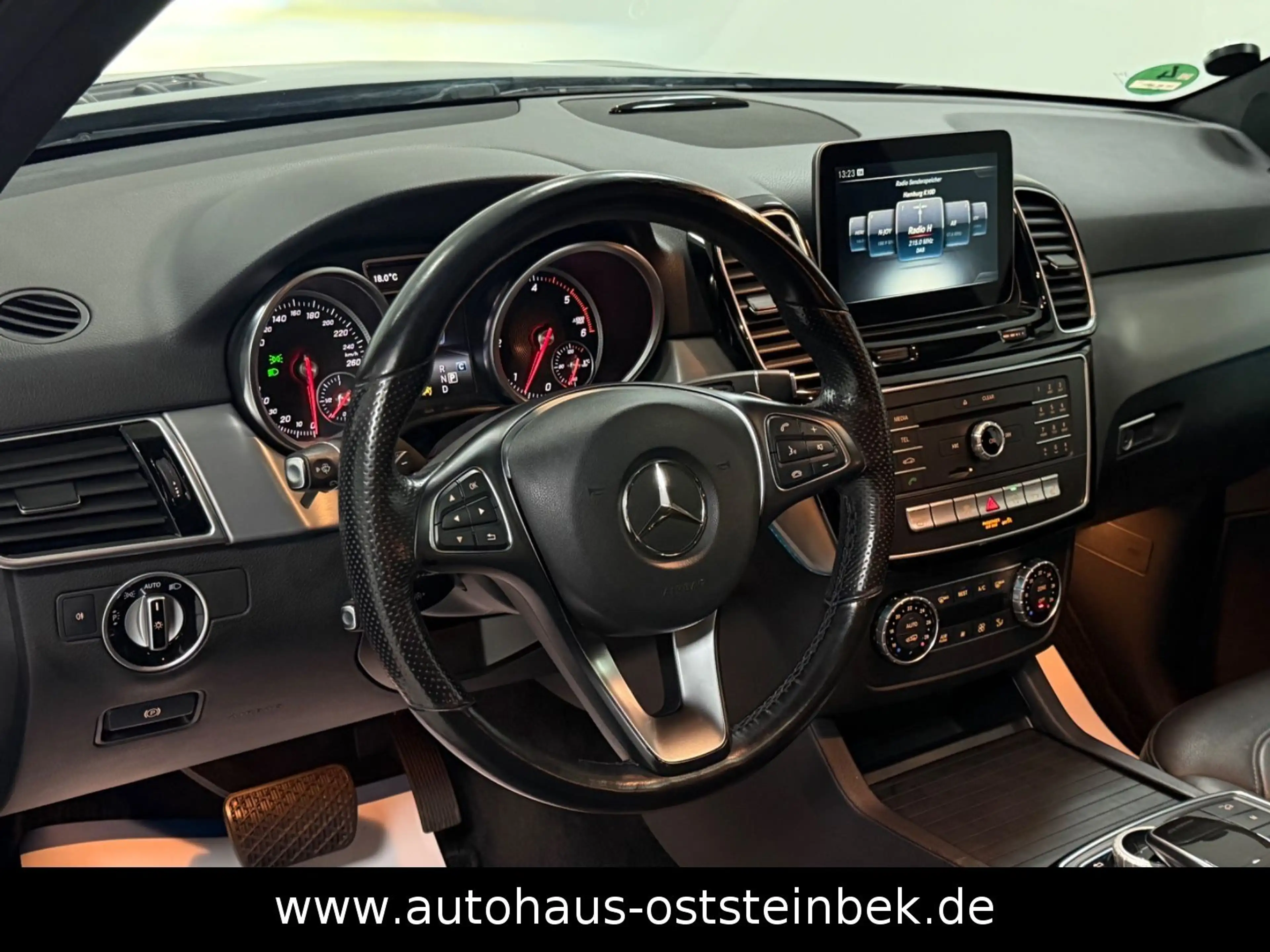 Mercedes-Benz GLE 350 d 4MATIC/360°KAM/MEMORY/LED/AHK/1-HAND — photo 10