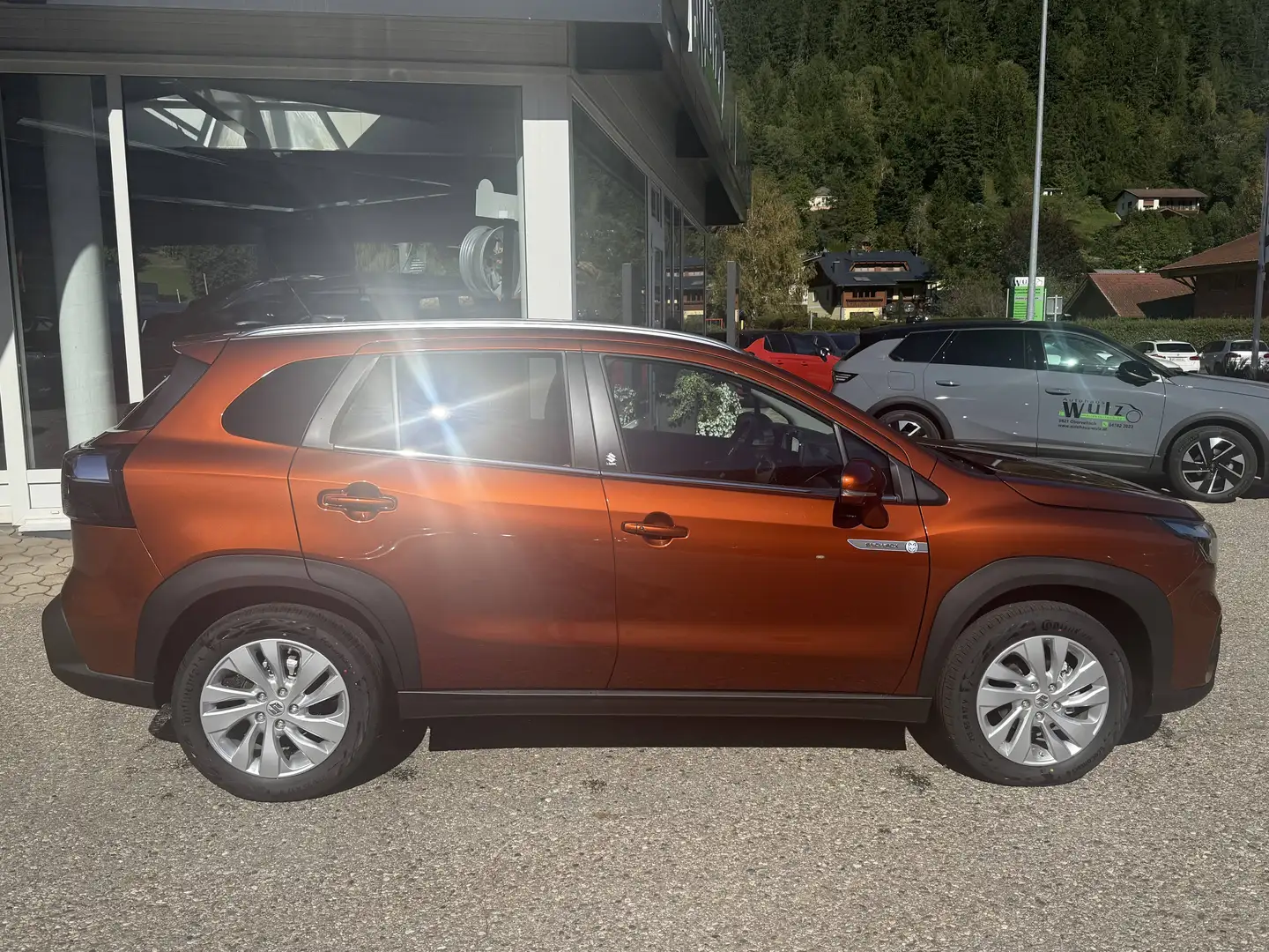 Suzuki S-Cross 1,4 Hybrid ALLGRIP shine AT - WIE NEU Braun - 2