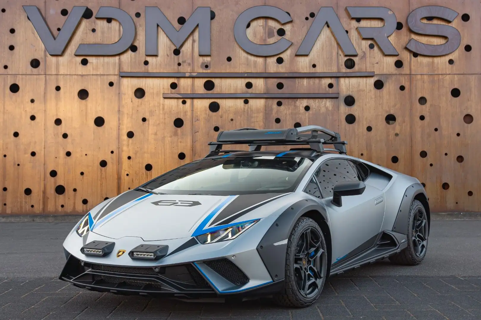 Lamborghini Huracán Sterrato *1/1499*CERAMIC*CARPLAY*STYLE* Grau - 1