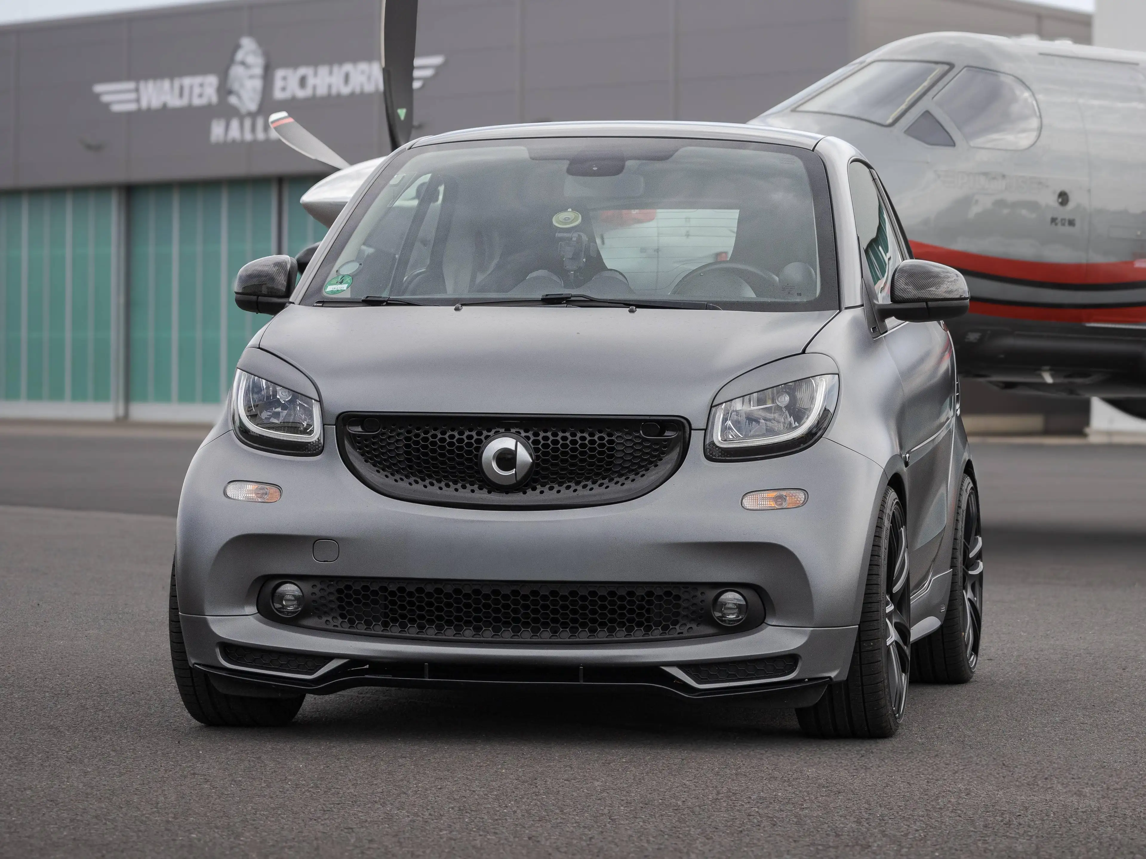 smart forTwo Brabus Optik, Automatik, 90PS, 18Zoll — photo 4