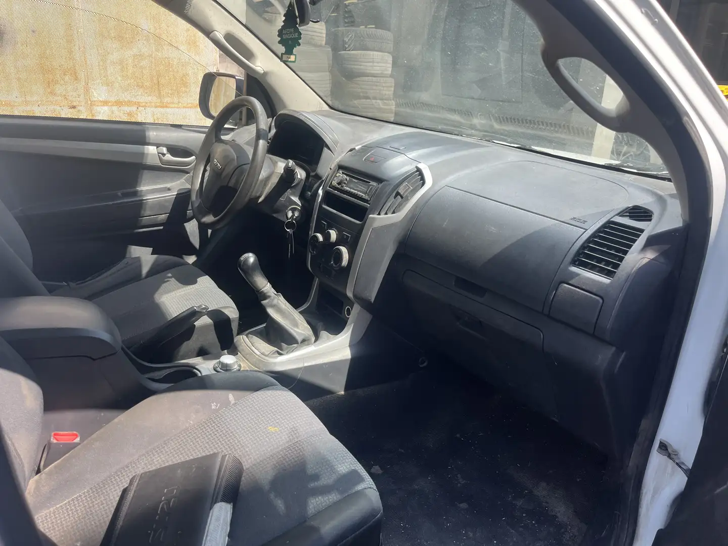 Isuzu D-Max 2.5 td crew LS 4x4 - 2