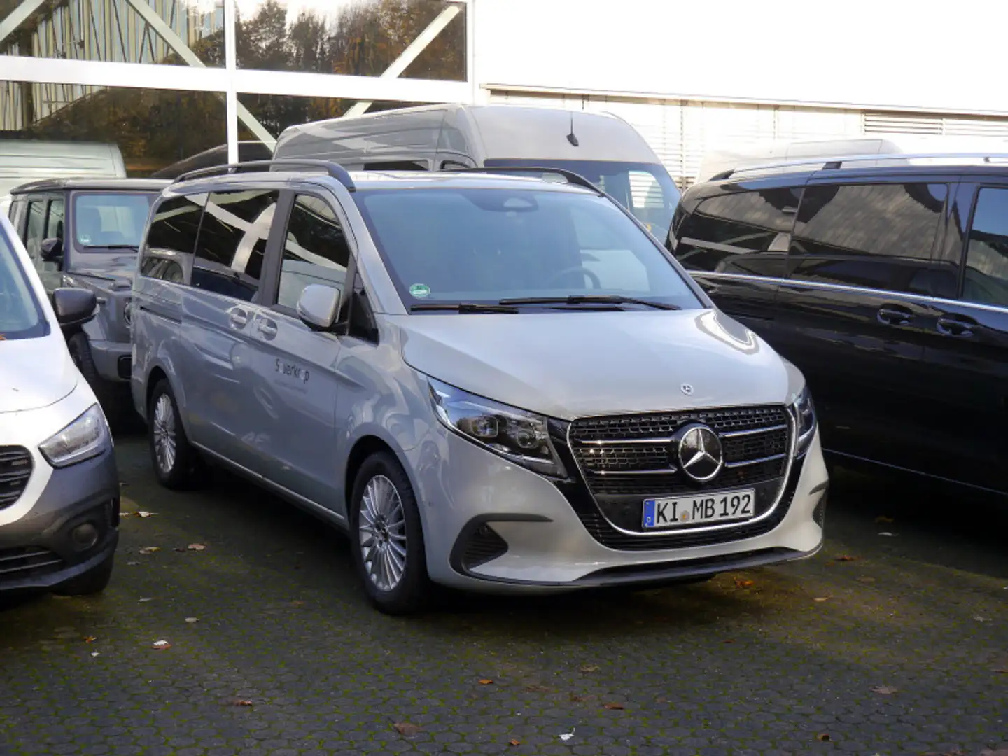 Mercedes-Benz V 220 STYLE LANG LIEGE MOPF AHK 2,5T 7SITZER AHK Grau - 2