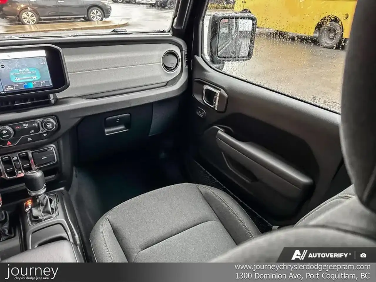 Jeep Wrangler снимка Jeep Wrangler