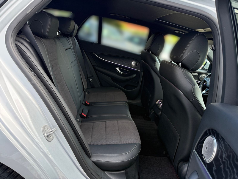 Mercedes-Benz E 220 E220 T d Avantgarde LED ACC Navi Kamera Teillede — photo 12