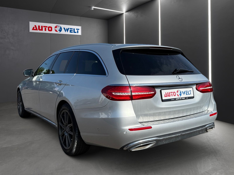 Mercedes-Benz E 220 E220 T d Avantgarde LED ACC Navi Kamera Teillede — photo 5