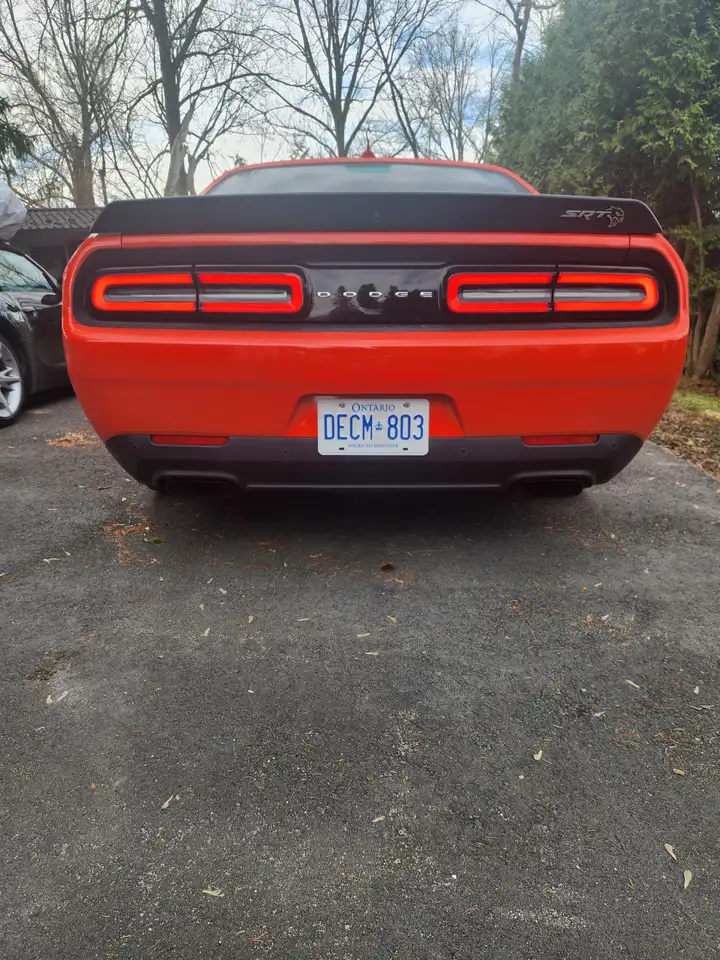 Dodge Challenger снимка Dodge Challenger