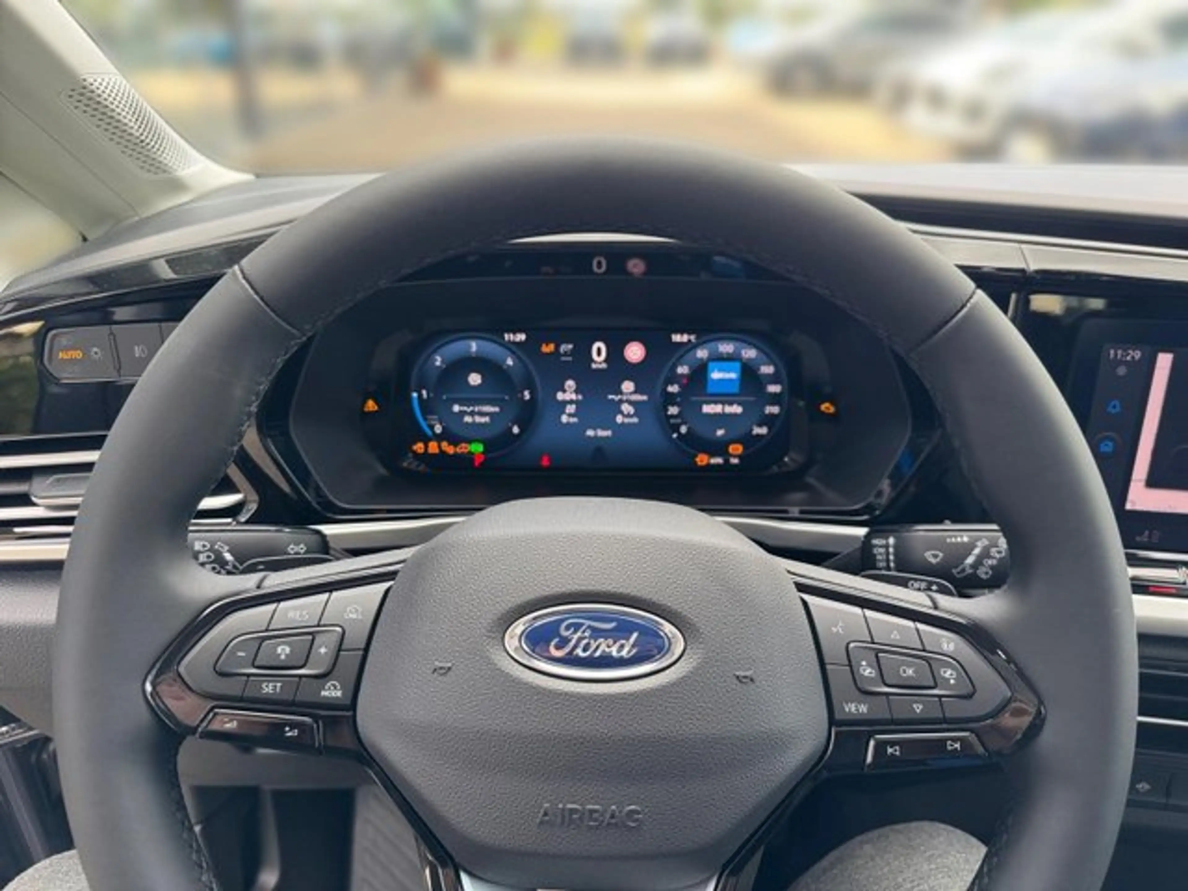 Ford Tourneo Connect Active +AHK +Standheizung — photo 8