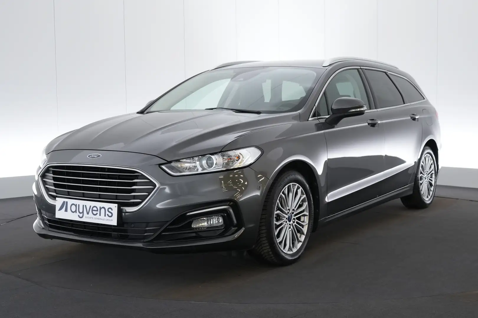 Ford Mondeo Clipper 2.0 HEV Titanium Business LEDER/CUIR GPS P Gris - 1