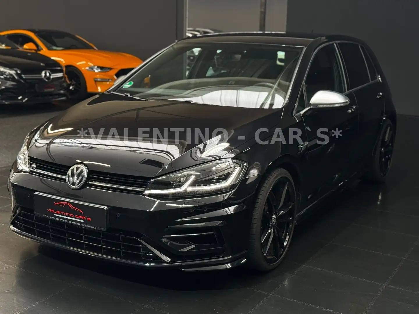 Volkswagen Golf VII Lim. R 7.5/4M/DSG/Virtual/Nav/ACC/Kam Noir - 2