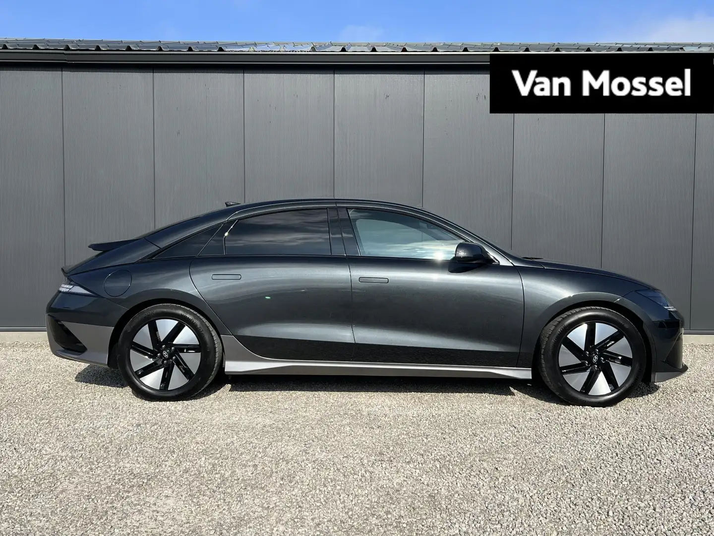 Hyundai IONIQ 6 Core Plus 77kWh Gris - 1
