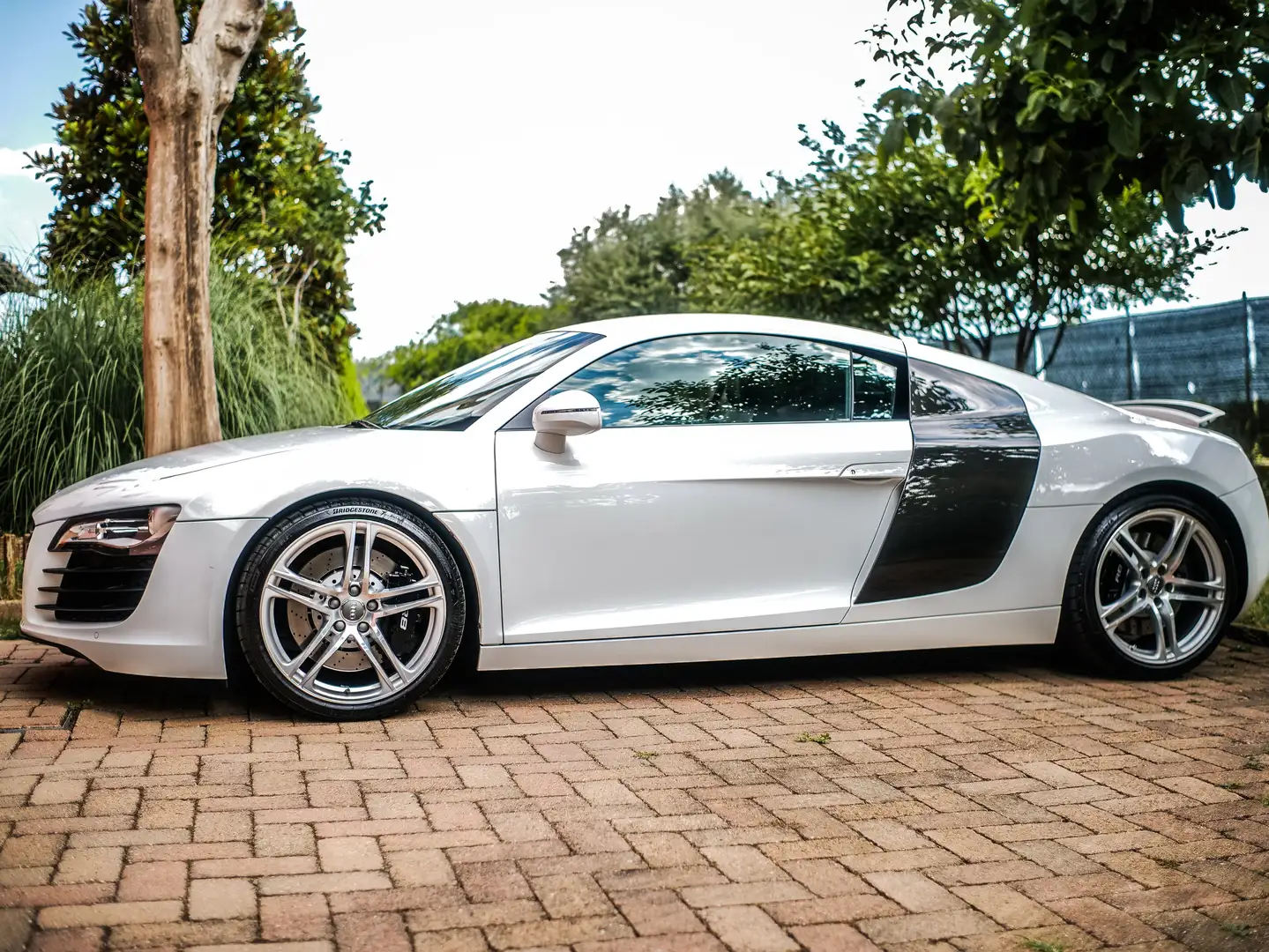 Audi R8 R8 Coupe 4.2 V8 quattro r-tronic Bianco - 2