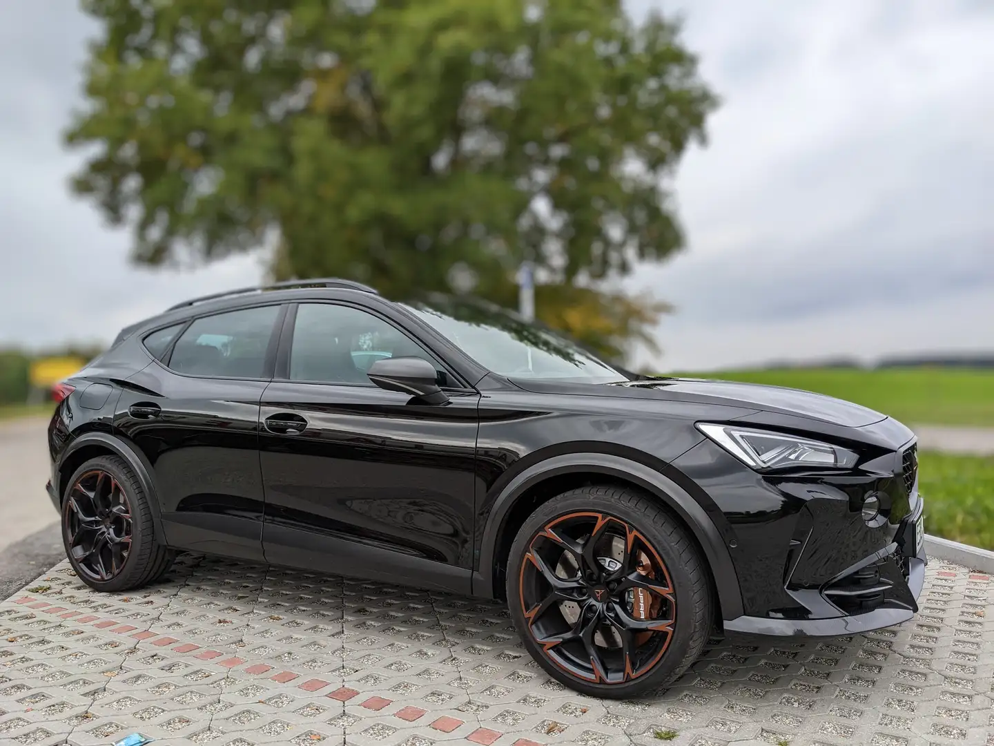 CUPRA Formentor VZ5 Werksgarantie bis 06/2027 Černá - 2