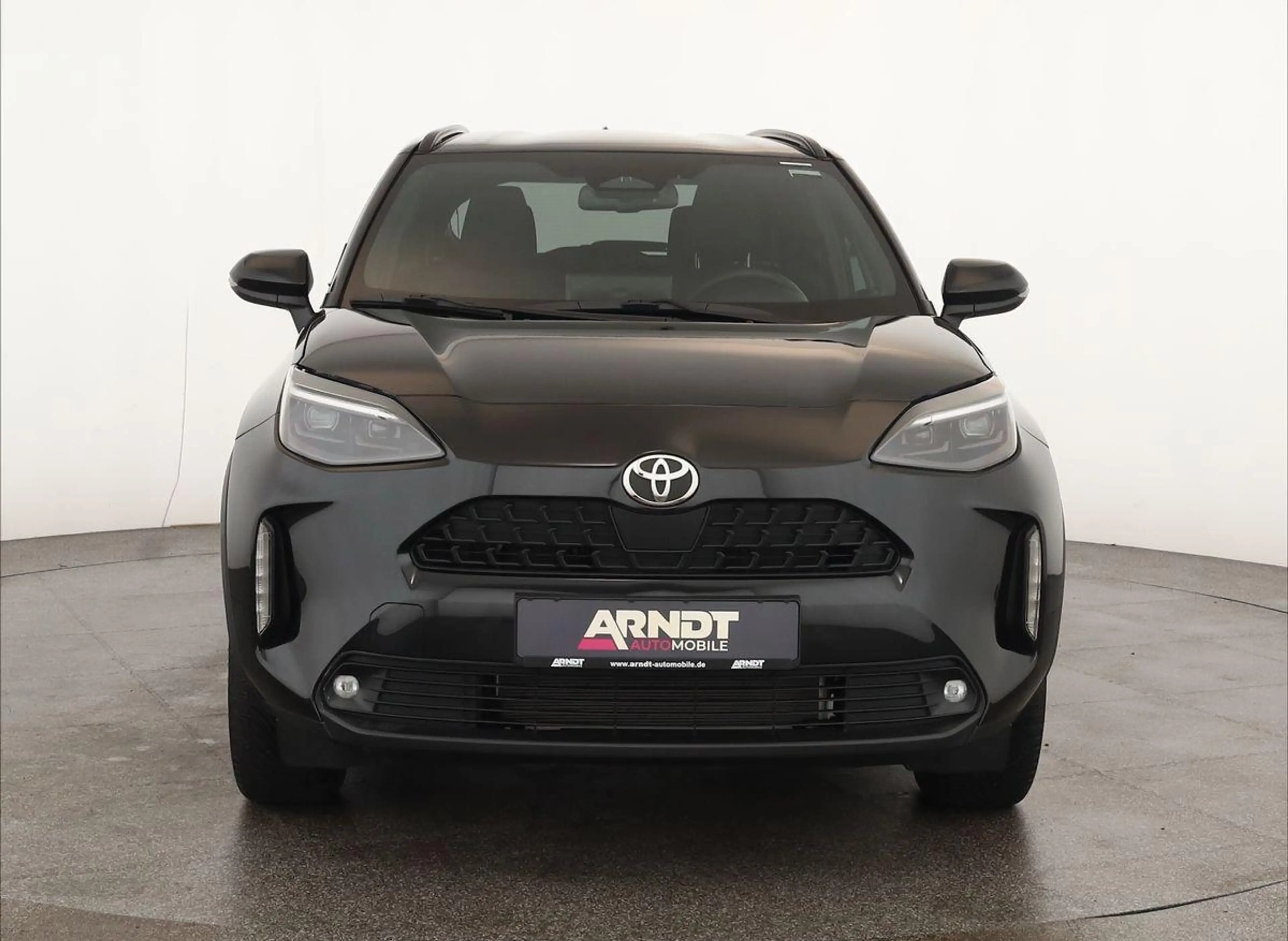 Toyota Yaris Cross Hybrid Teamplayer LED Nav SitzHZ Kam — photo 3
