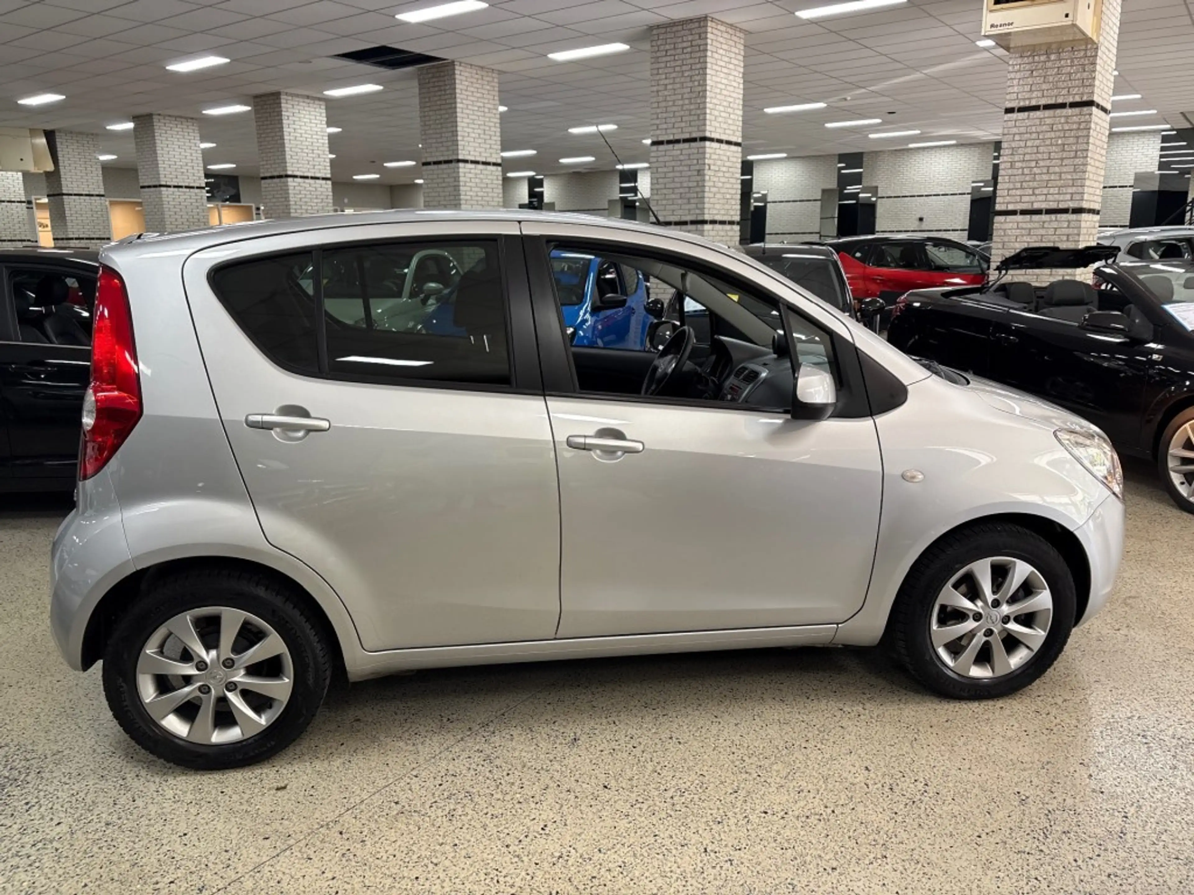 Opel Agila 1.0 EDITION / AIRCO / 5 DEURS / NAP / CV / LM VELG — photo 5