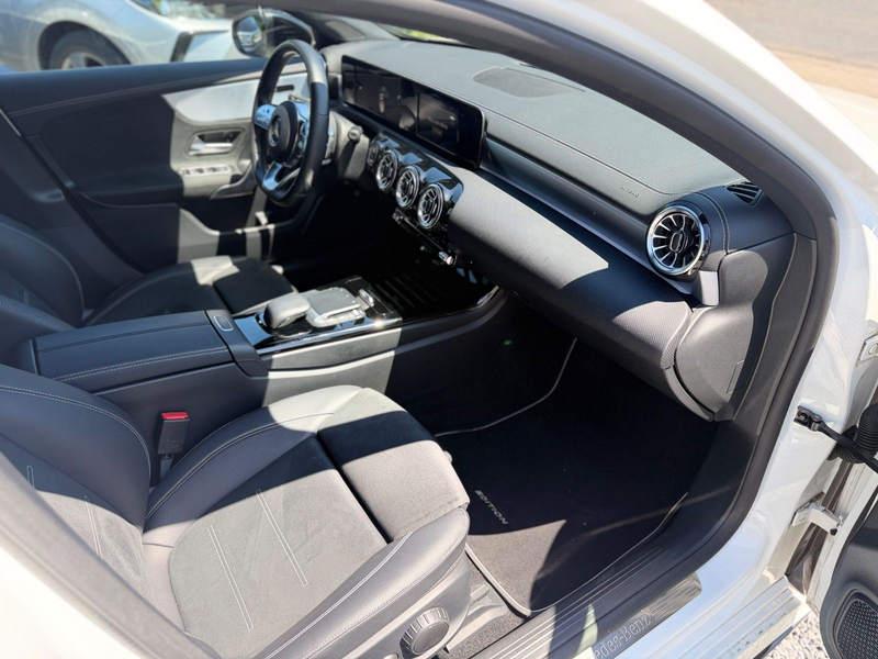 Mercedes-Benz A 200 Edition 2020+AMG+LEDER+NAVI+LED+ — photo 14