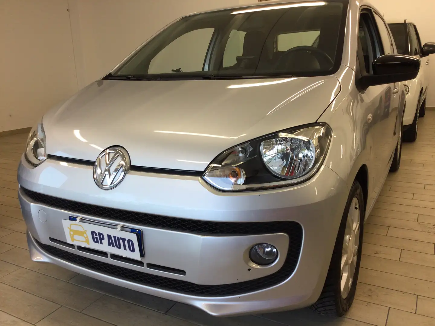 Volkswagen up! 5p 1.0 eco up! High up! 68cv E6 Argent - 1