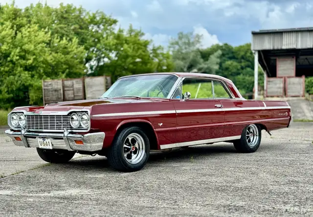 Chevrolet Impala SS 327 V8 Automatic