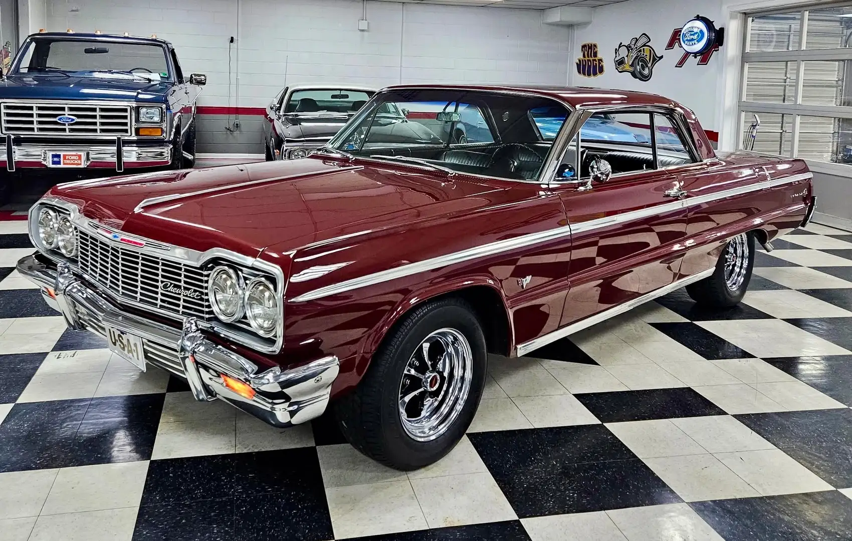 Chevrolet Impala SS 327 V8 Automatic Rood - 1