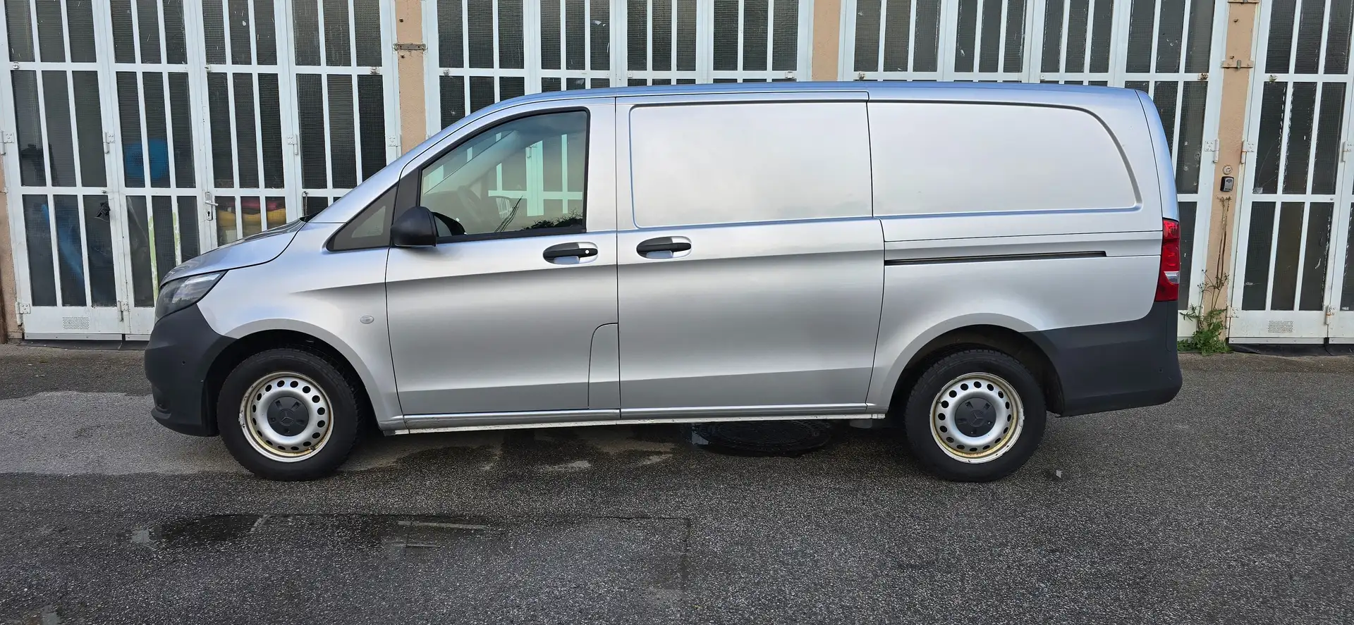 Mercedes-Benz Vito 116 CDI lang *MWST*Navi*Kamera*Tempomat Gris - 2