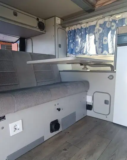Volkswagen Transporter 1990, foto 22