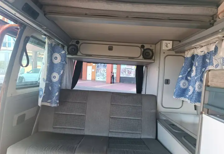 Volkswagen Transporter 1990, foto 25
