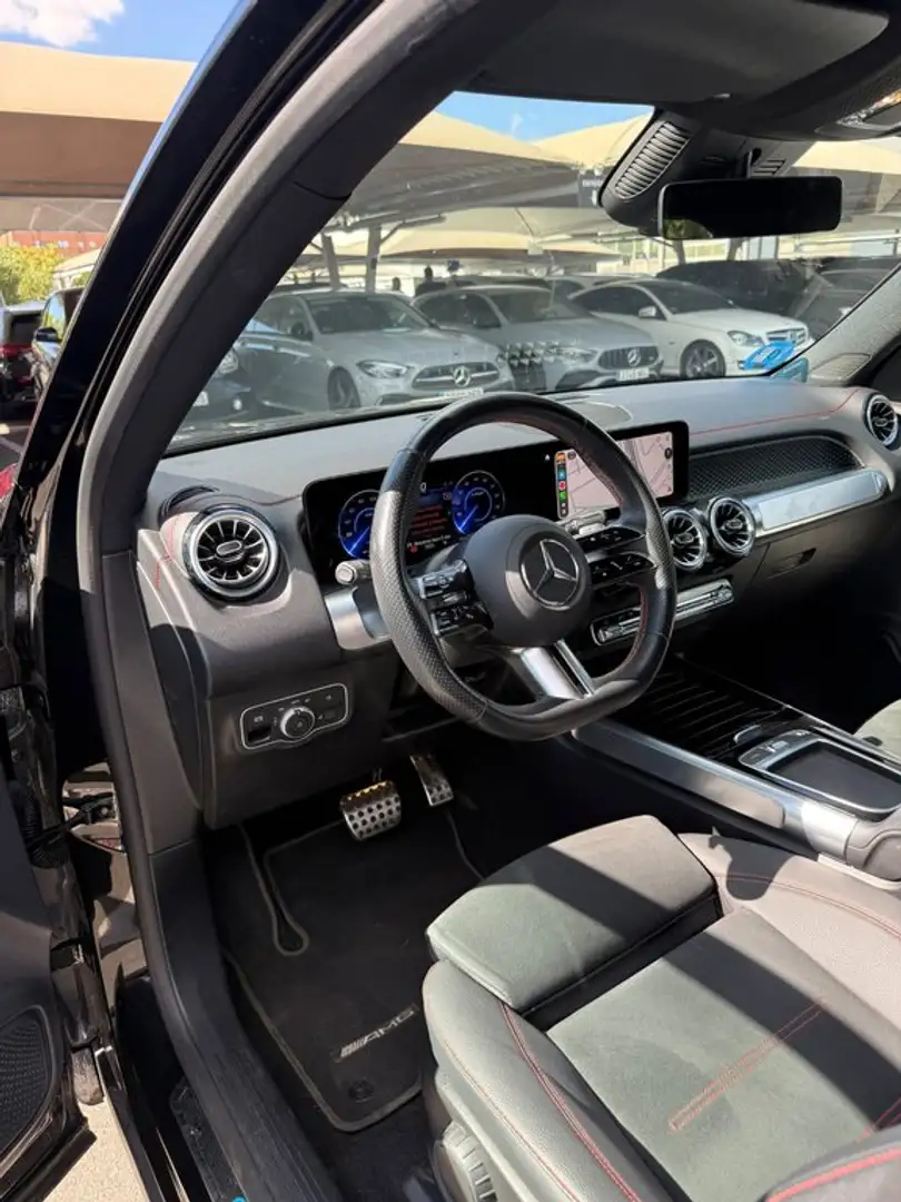 Mercedes-Benz EQB 250 Electric AMG Line - 2
