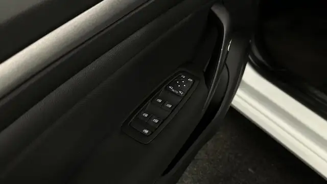 Renault Megane E-Tech view 23