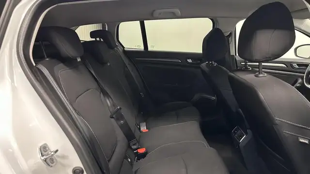 Renault Megane E-Tech view 5