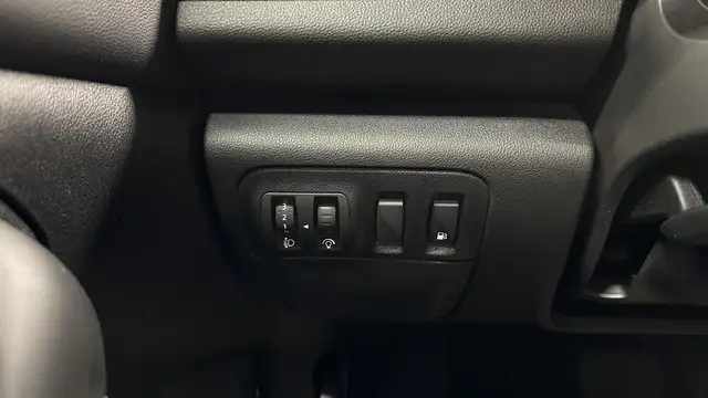 Renault Megane E-Tech view 24