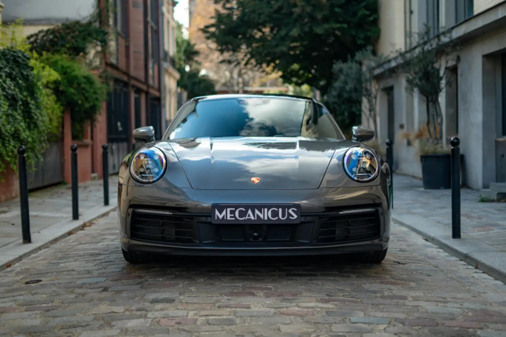 Porsche 911 (992) Carrera S *Porsche Approved* - 2