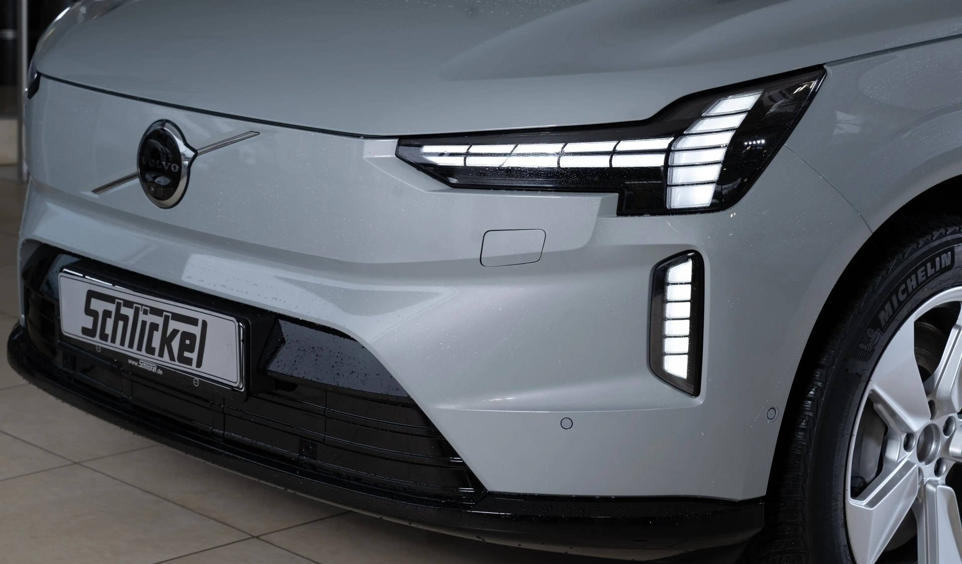 Volvo EX90 Ultra Twin Motor AWD  7-Sitzer CARE AHK el. Pano. — photo 2