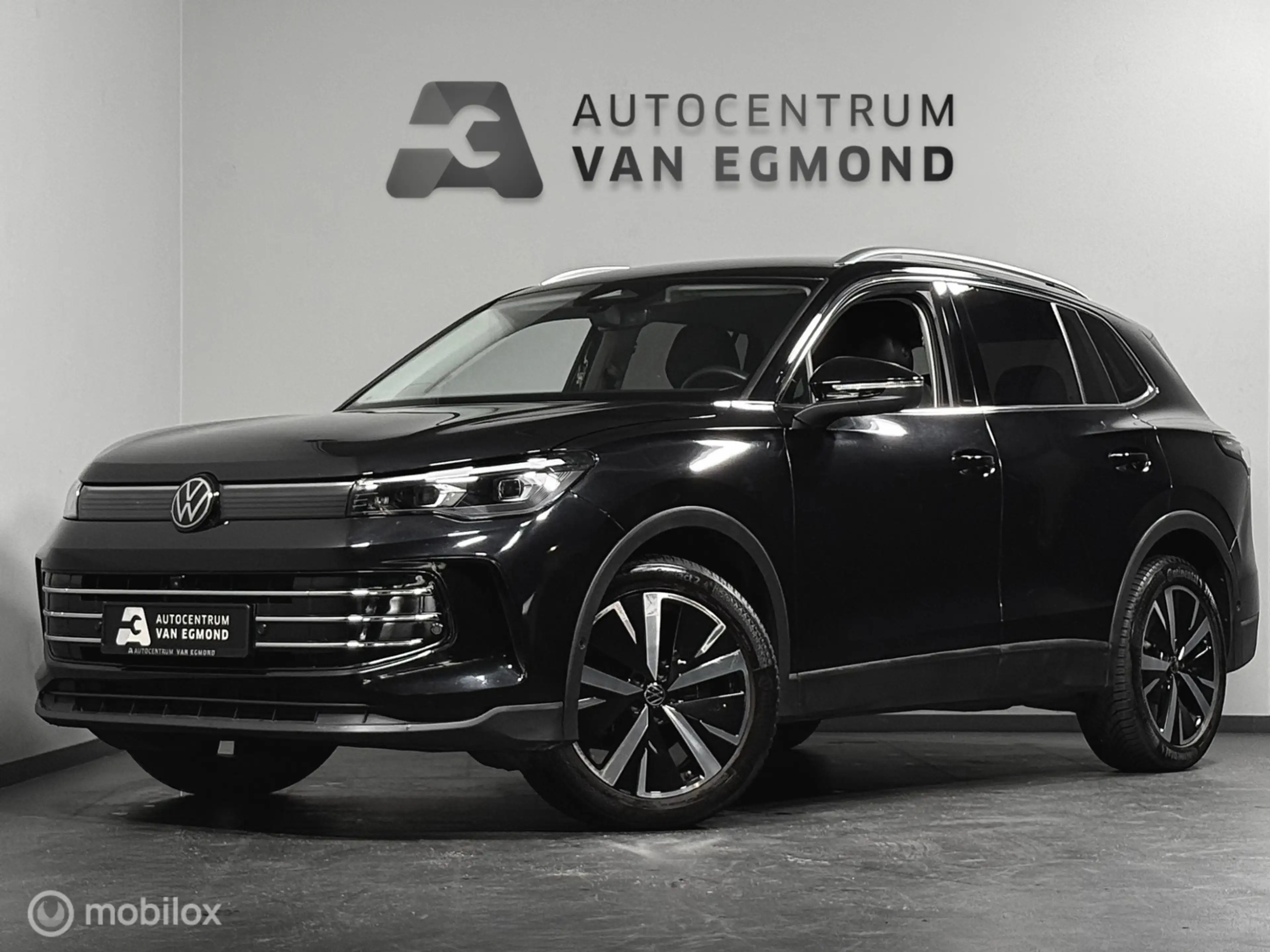 Volkswagen Tiguan 1.5 eTSI Elegance | TREKHAAK | 360 | ACC