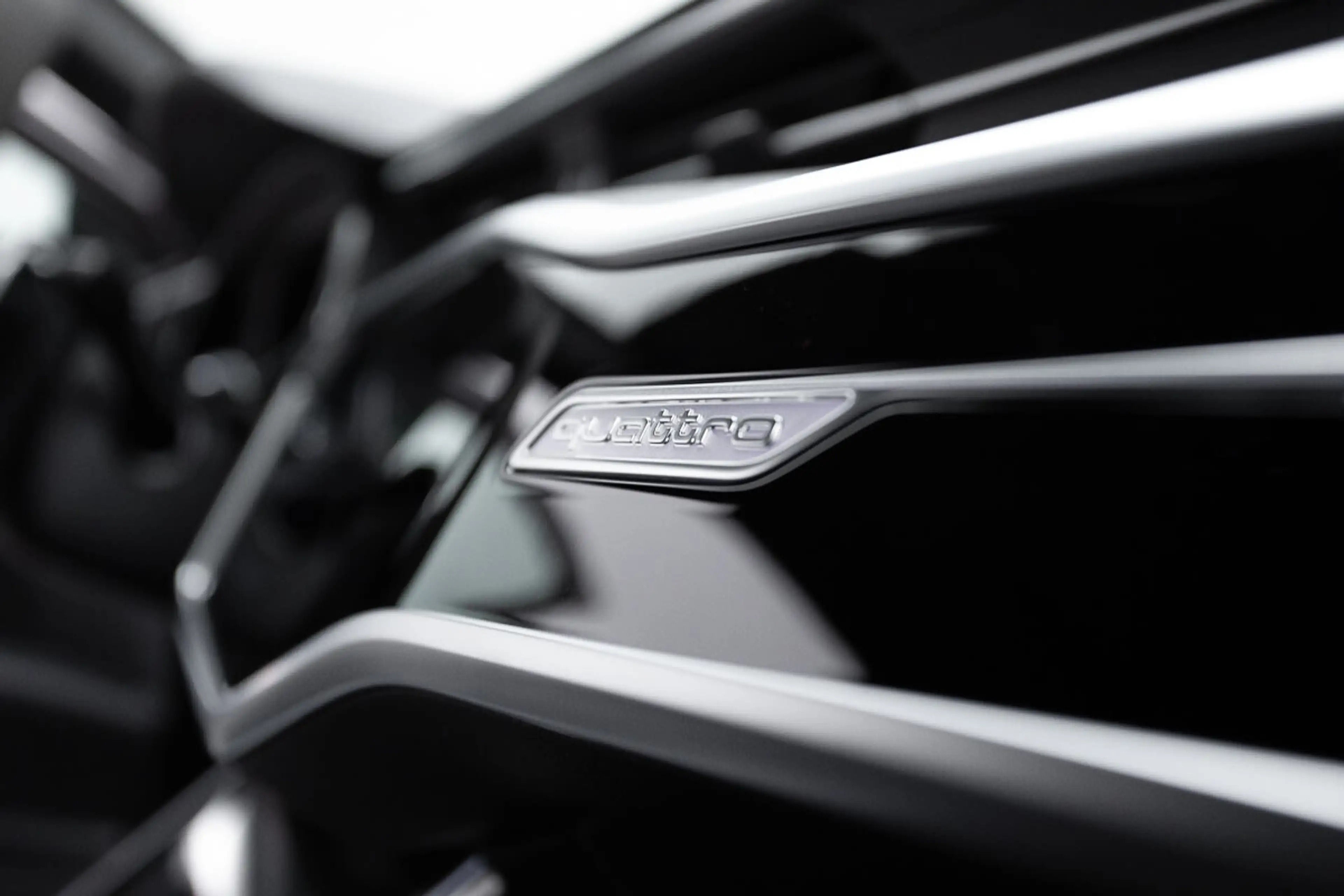 Audi RS6 Avant 4,0 TFSI quattro MHEV S-tronic | Keramik ... — photo 10