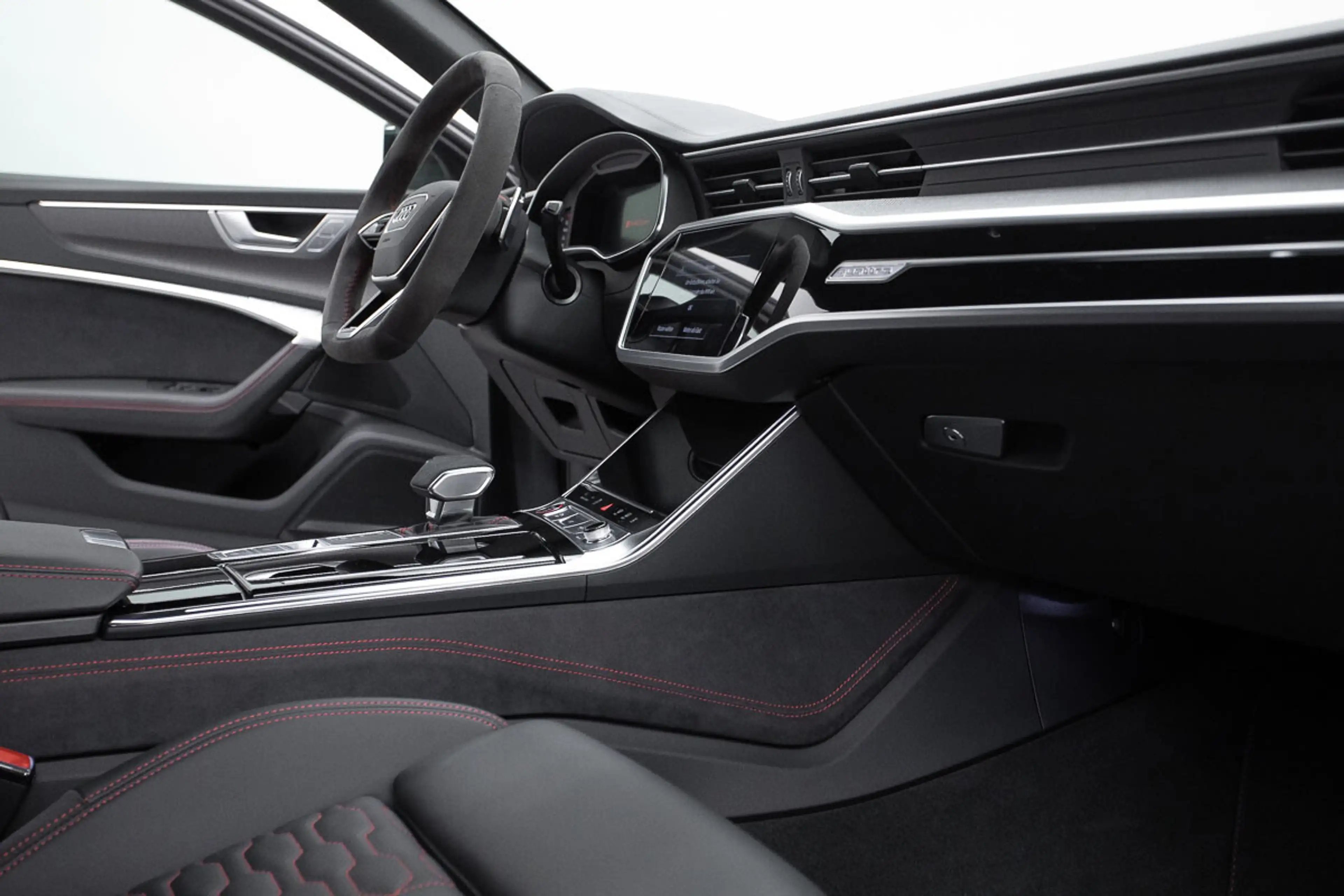 Audi RS6 Avant 4,0 TFSI quattro MHEV S-tronic | Keramik ... — photo 9