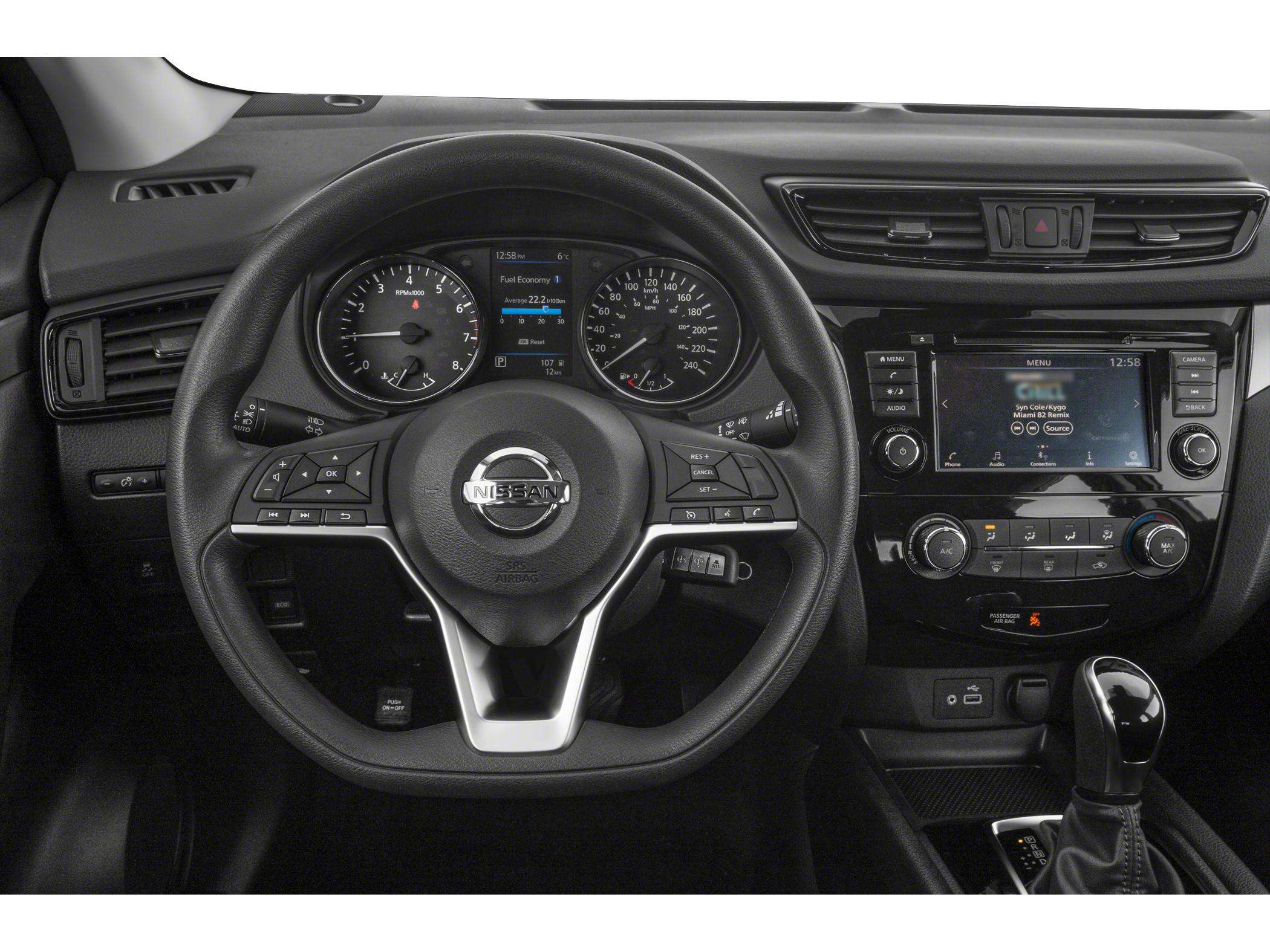 2023 Nissan Qashqai SV — photo 1