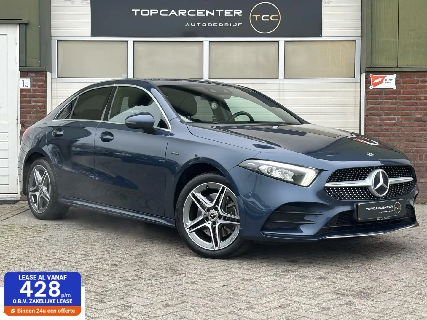 Mercedes-Benz A 250 e AMG/CARPLAY/STOELV/PARKS/NAVI/APK Blau - 1